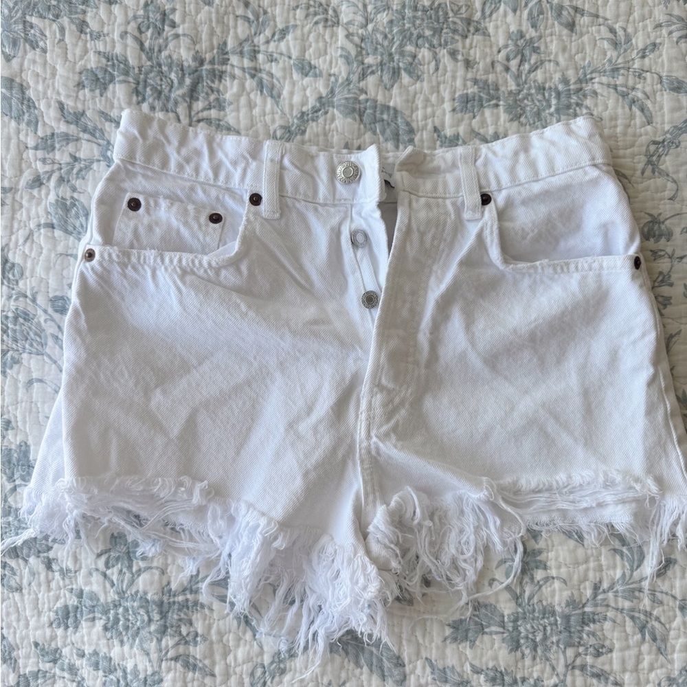 Zara White Denim Shorts — size 29